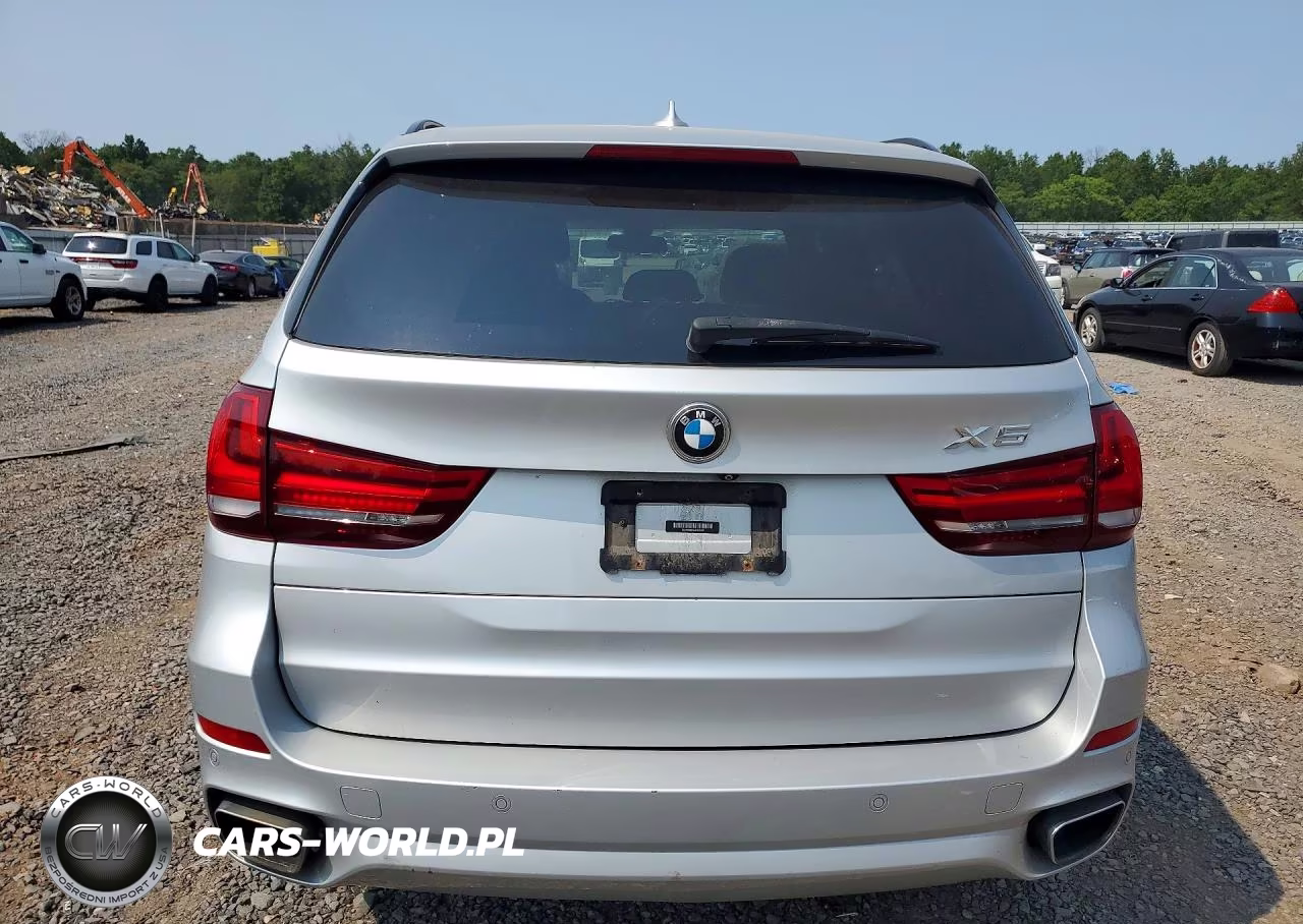 2018 BMW X5 xDrive35I VIN:5UXKR0C53J0Y02497 - 6