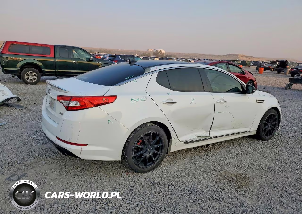 2013 Kia Optima Sx VIN:5XXGR4A66DG206586 - 3