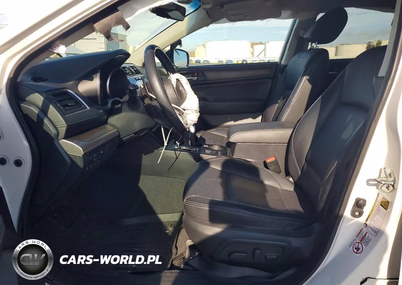 2018 Subaru Outback 2.5I Limited VIN:4S4BSANC3J3347846 - 7