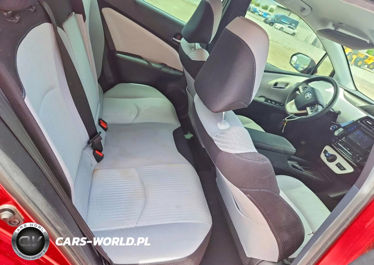 2018 Toyota Prius Two Eco VIN:JTDKARFU4J3067897 - 10