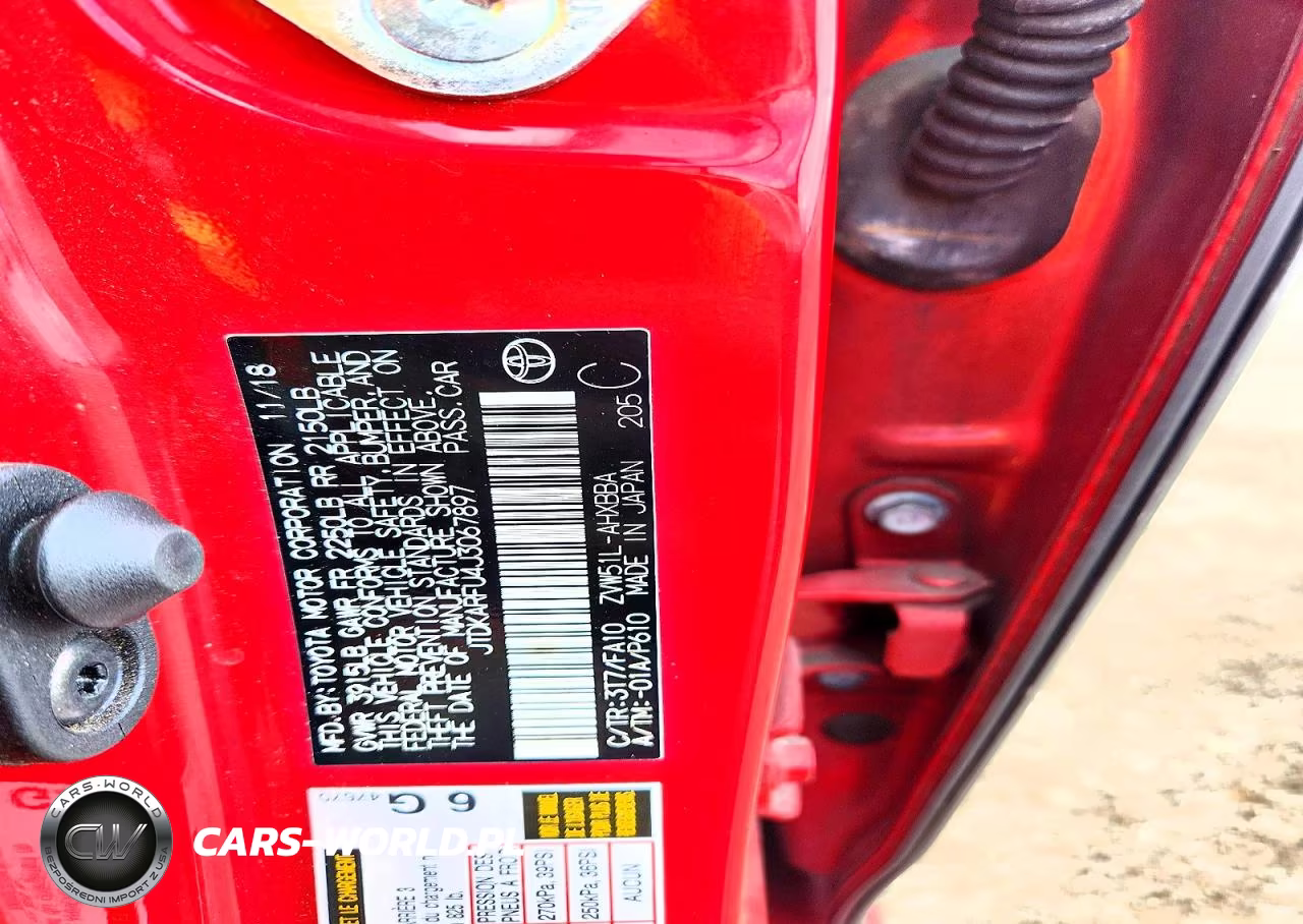 2018 Toyota Prius Two Eco VIN:JTDKARFU4J3067897 - 12