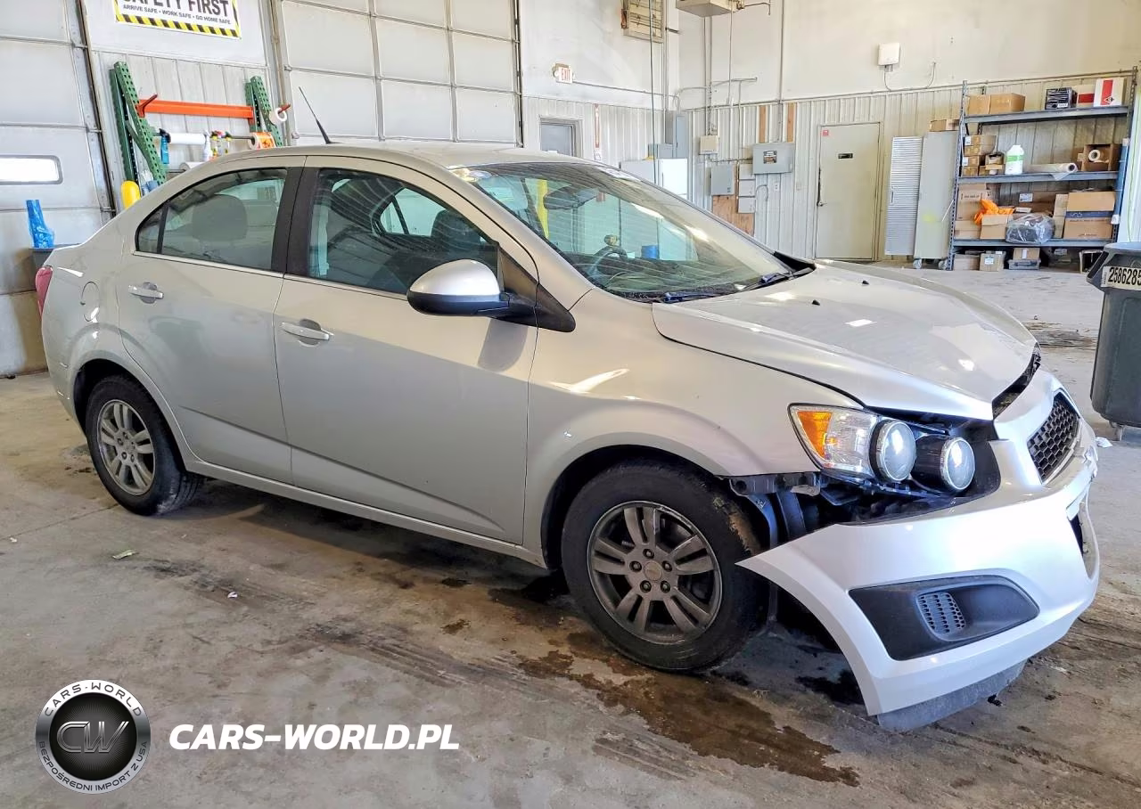 2012 Chevrolet Sonic Lt VIN:1G1JC5SH5C4156973 - 4
