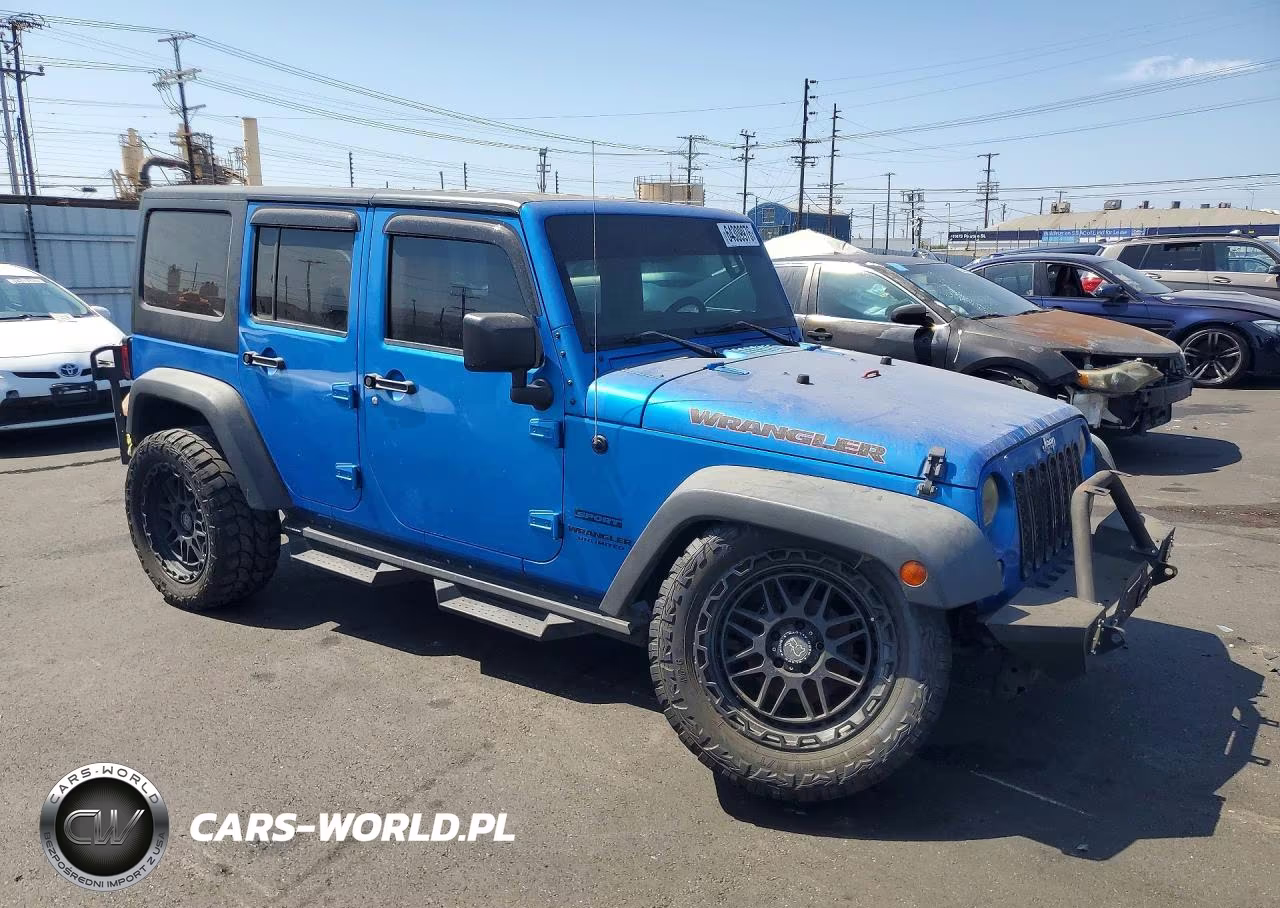 2015 Jeep Wrangler Unlimited Sport VIN:1C4BJWDG9FL570506 - 4