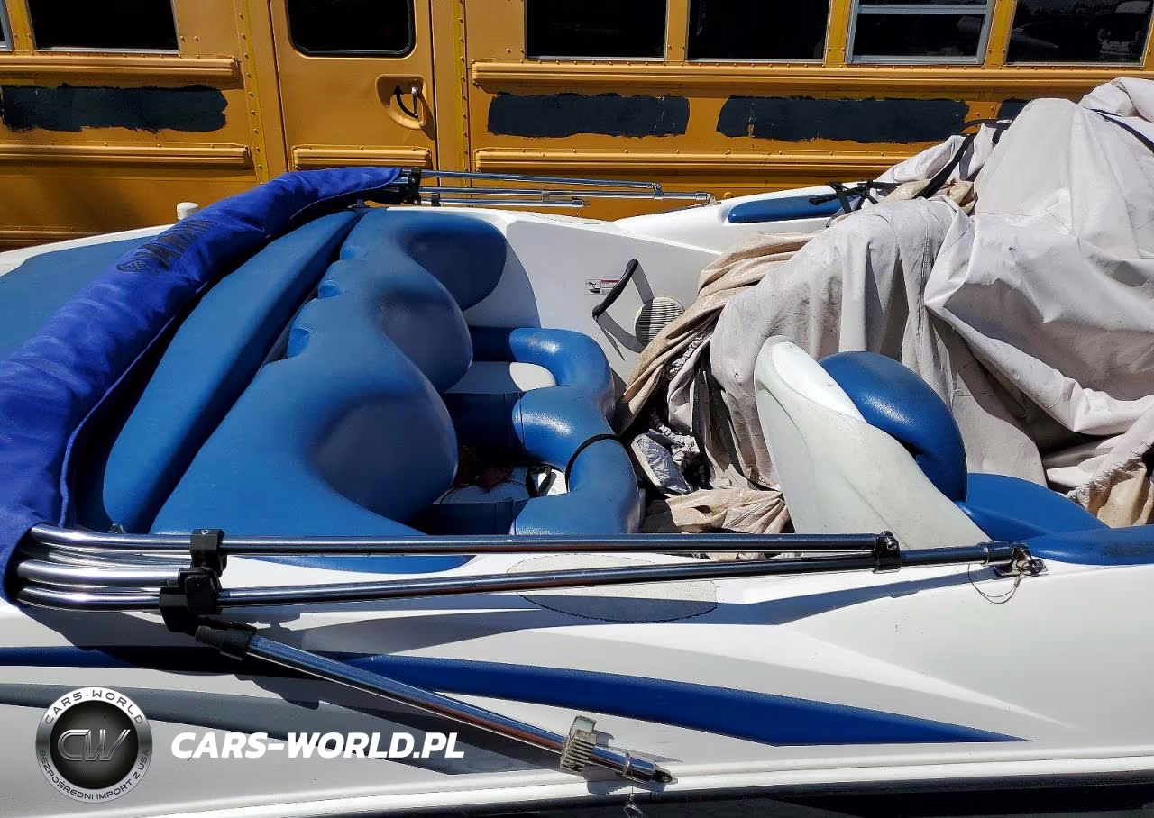 2002 Yamaha Speed Boat VIN:LOT-3-64310056 - 6