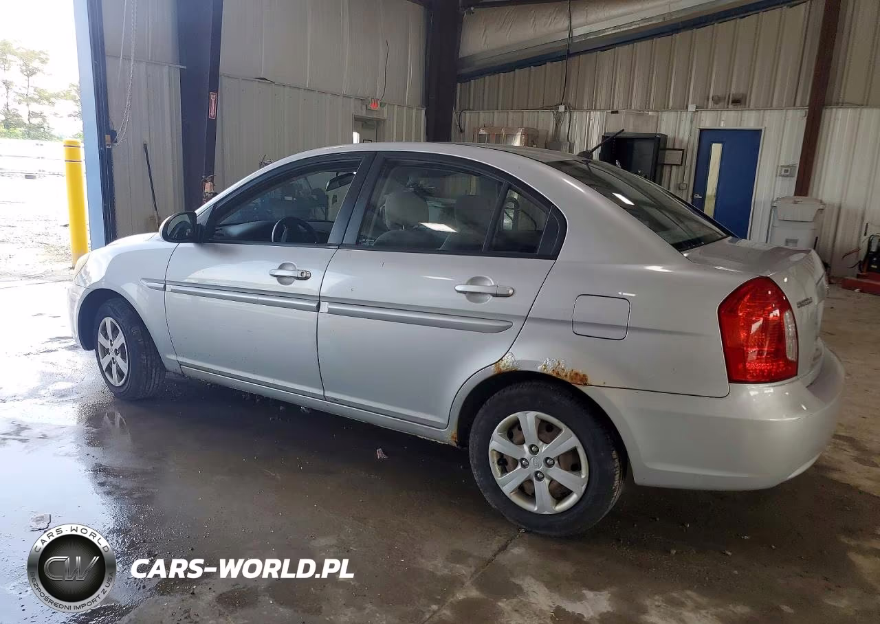 2009 Hyundai Accent Gls VIN:KMHCN46C09U340774 - 2