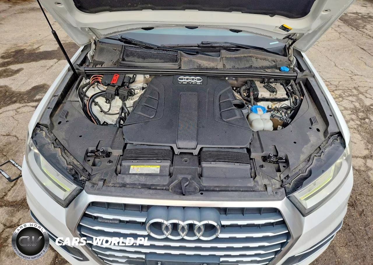2017 Audi Q7 Premium Plus VIN:WA1LAAF71HD000852 - 12
