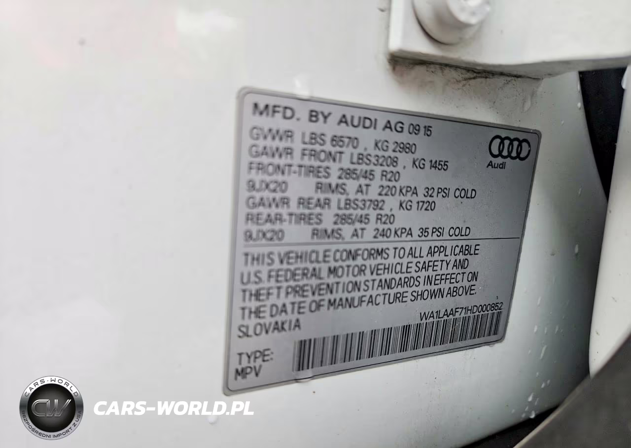 2017 Audi Q7 Premium Plus VIN:WA1LAAF71HD000852 - 13