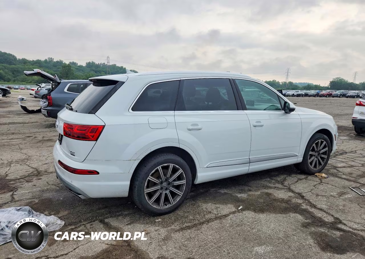 2017 Audi Q7 Premium Plus VIN:WA1LAAF71HD000852 - 3
