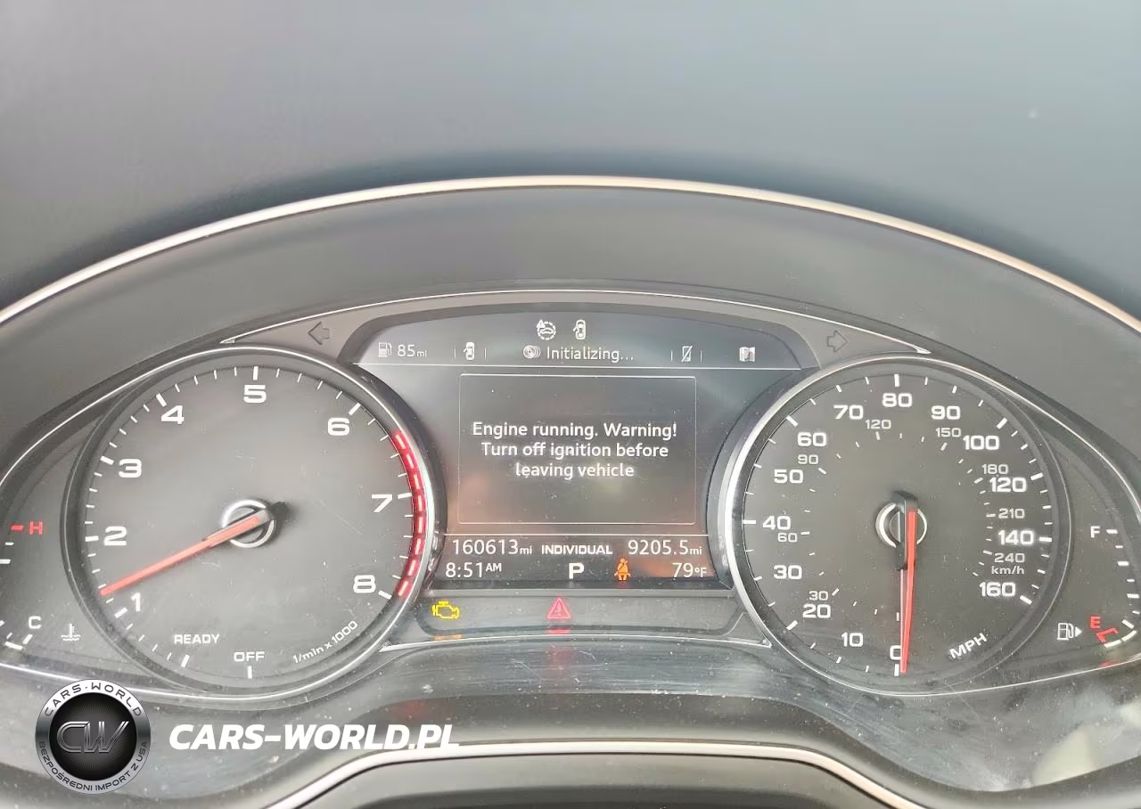 2017 Audi Q7 Premium Plus VIN:WA1LAAF71HD000852 - 9