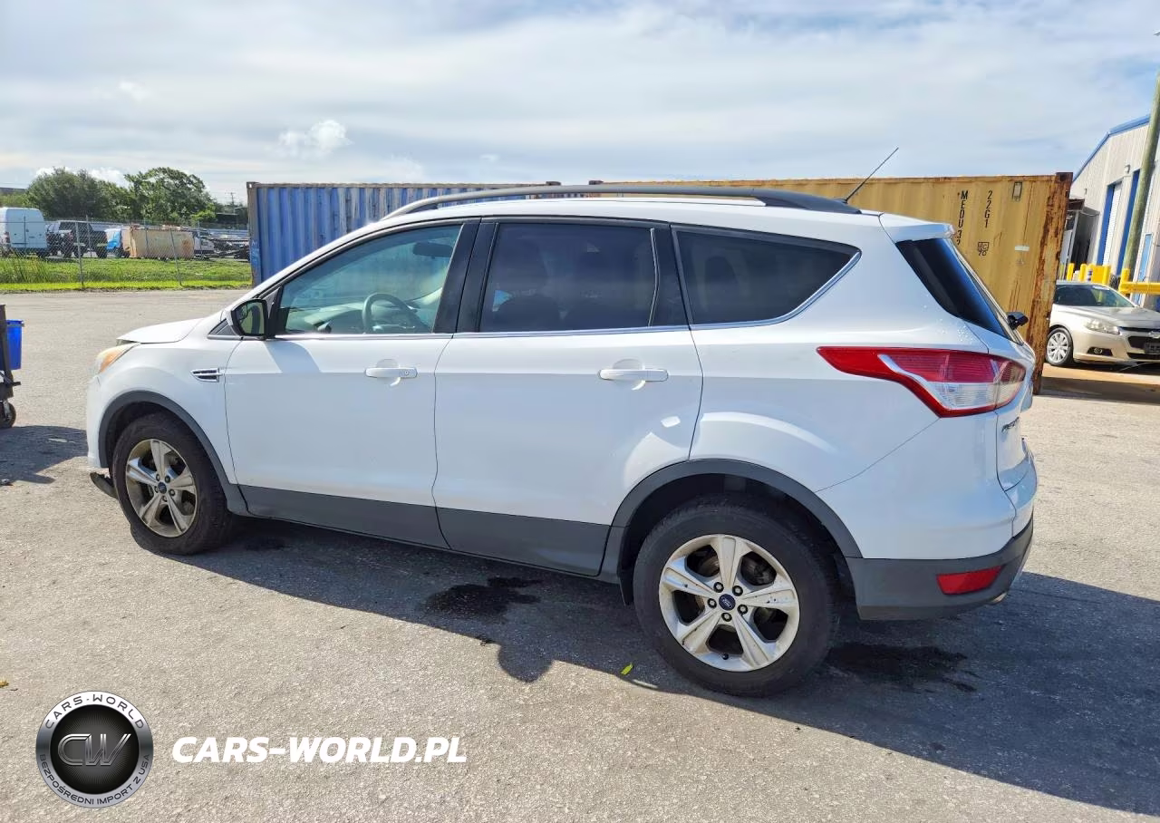 2015 Ford Escape Se VIN:1FMCU9GX5FUA26034 - 2