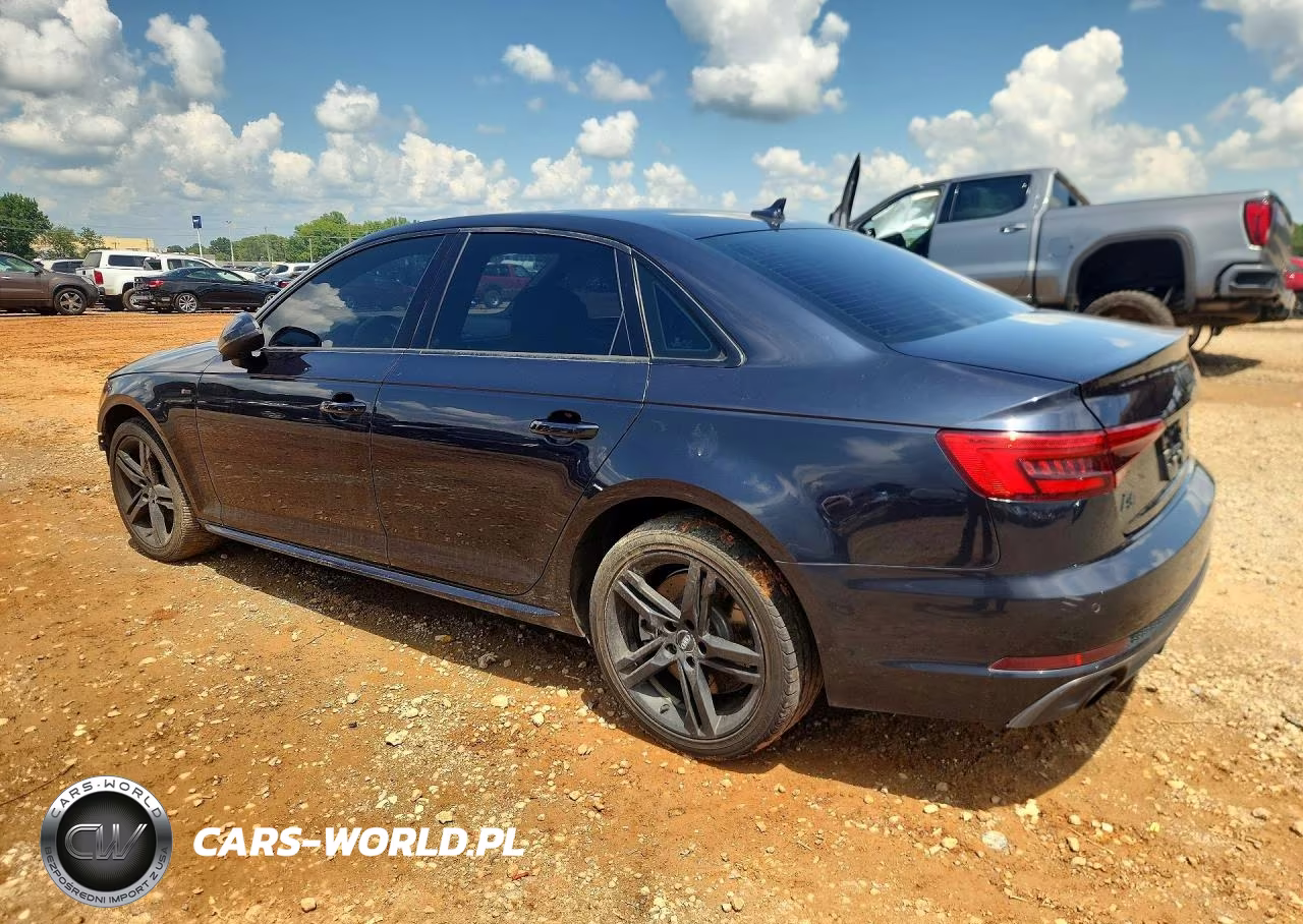 2017 Audi A4 Premium Plus VIN:WAUENAF48HN071353 - 2