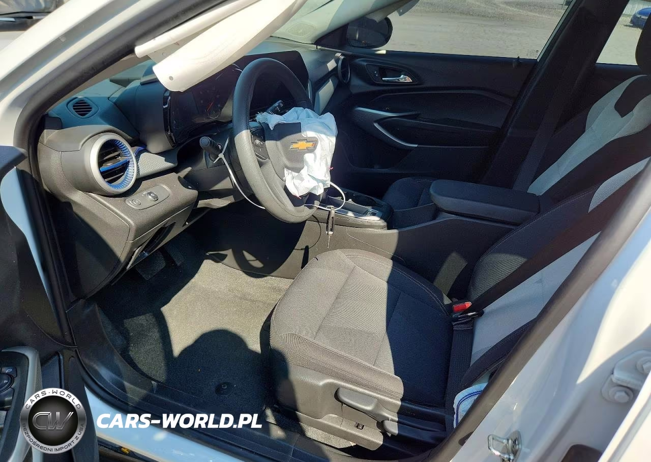 2025 Chevrolet Trax Ls VIN:KL77LFEP0SC345090 - 7
