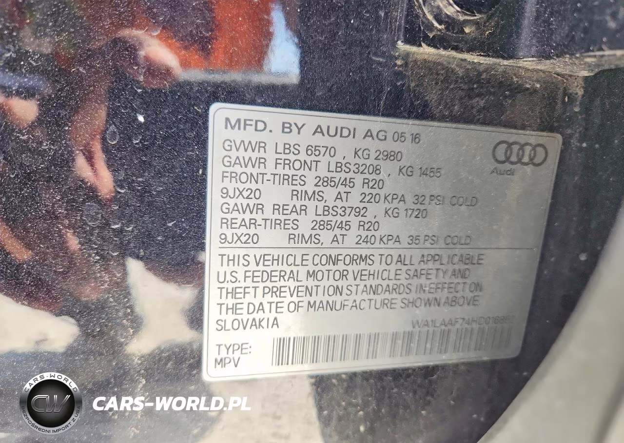 2017 Audi Q7 Premium Plus VIN:WA1LAAF74HD016852 - 12