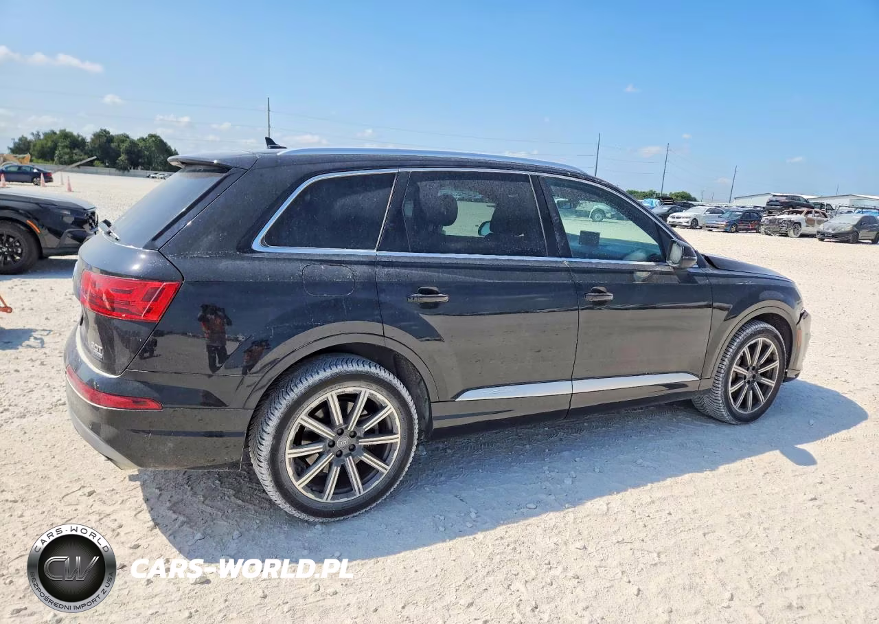 2017 Audi Q7 Premium Plus VIN:WA1LAAF74HD016852 - 3