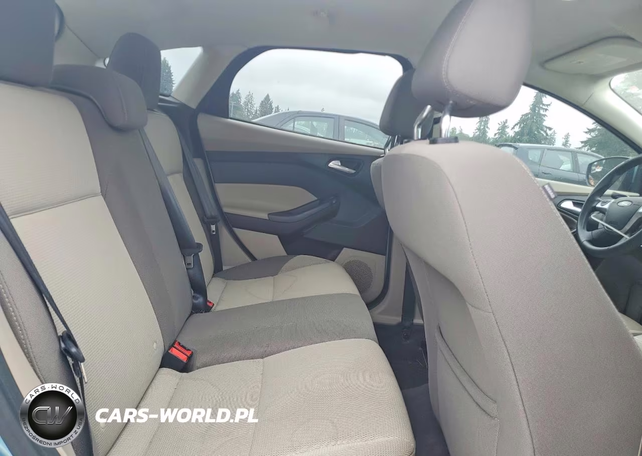 2012 Ford Focus Se VIN:1FAHP3K24CL244533 - 10