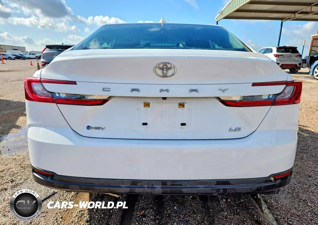 2025 Toyota Camry Le VIN:4T1DAACK4SU117377 - 6