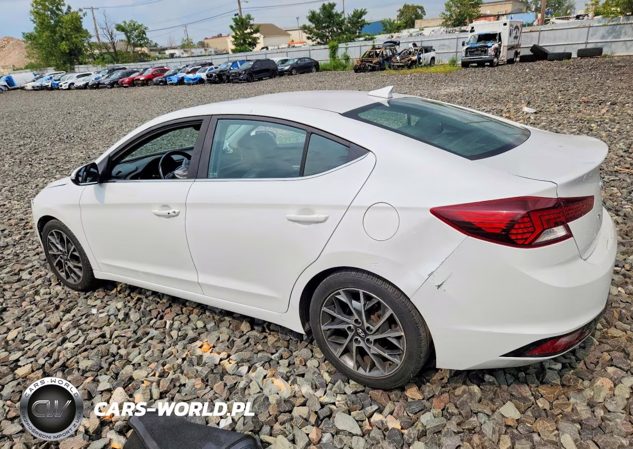 2019 Hyundai Elantra Limited VIN:5NPD84LF1KH415643 - 2