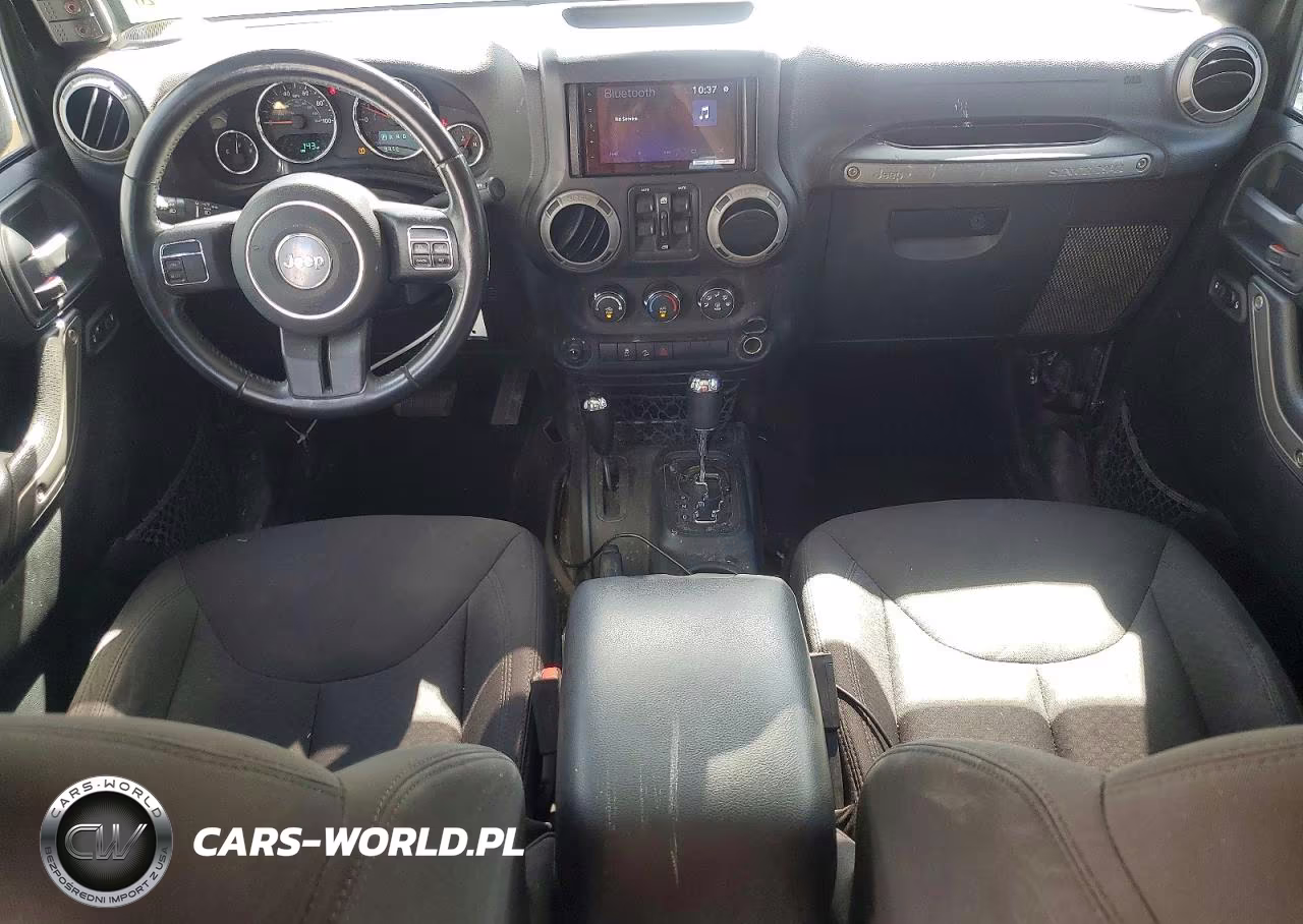 2016 Jeep Wrangler Unlimited Sport VIN:1C4BJWDG1GL338516 - 8