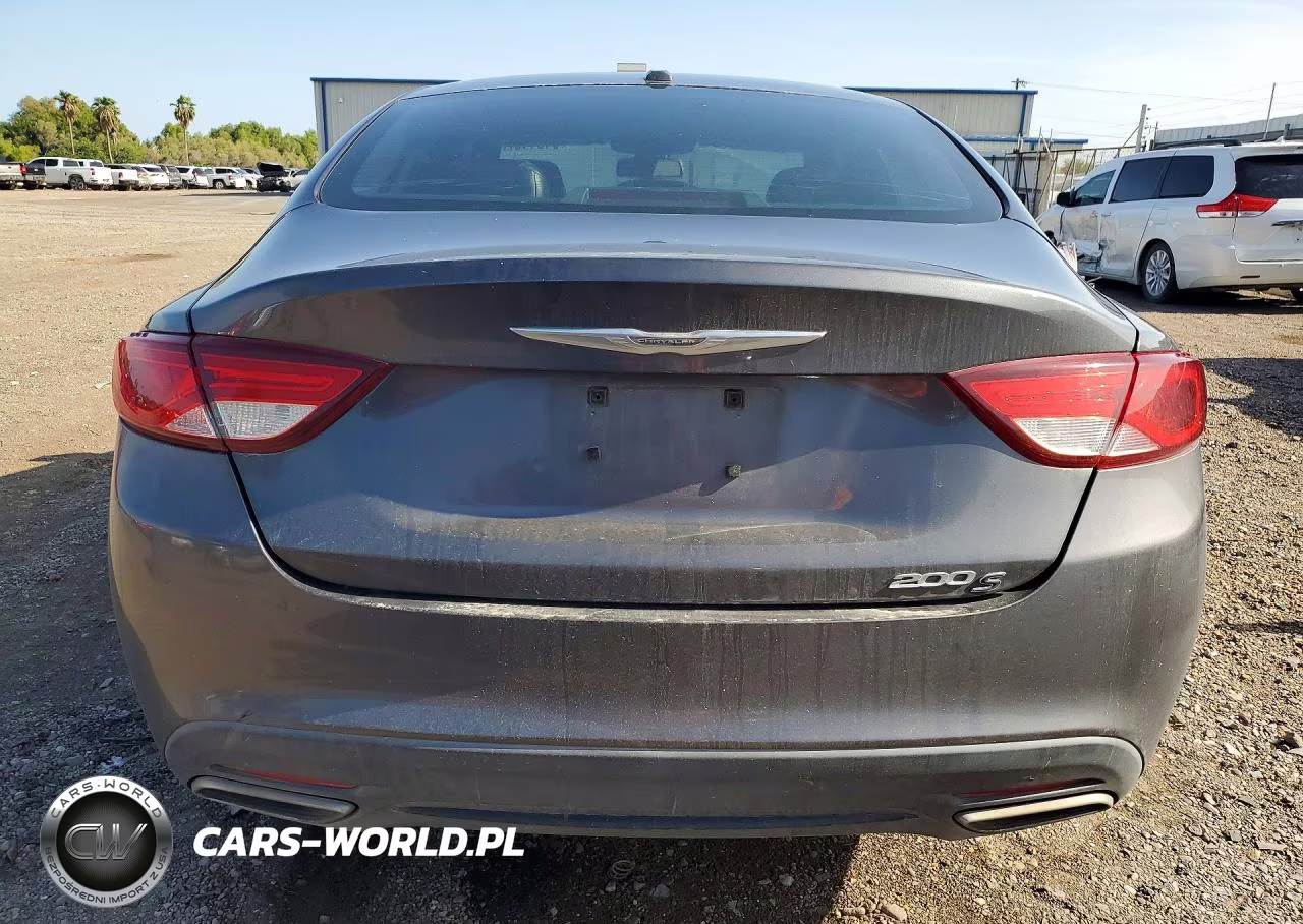 2015 Chrysler 200 S VIN:1C3CCCBG1FN514942 - 6