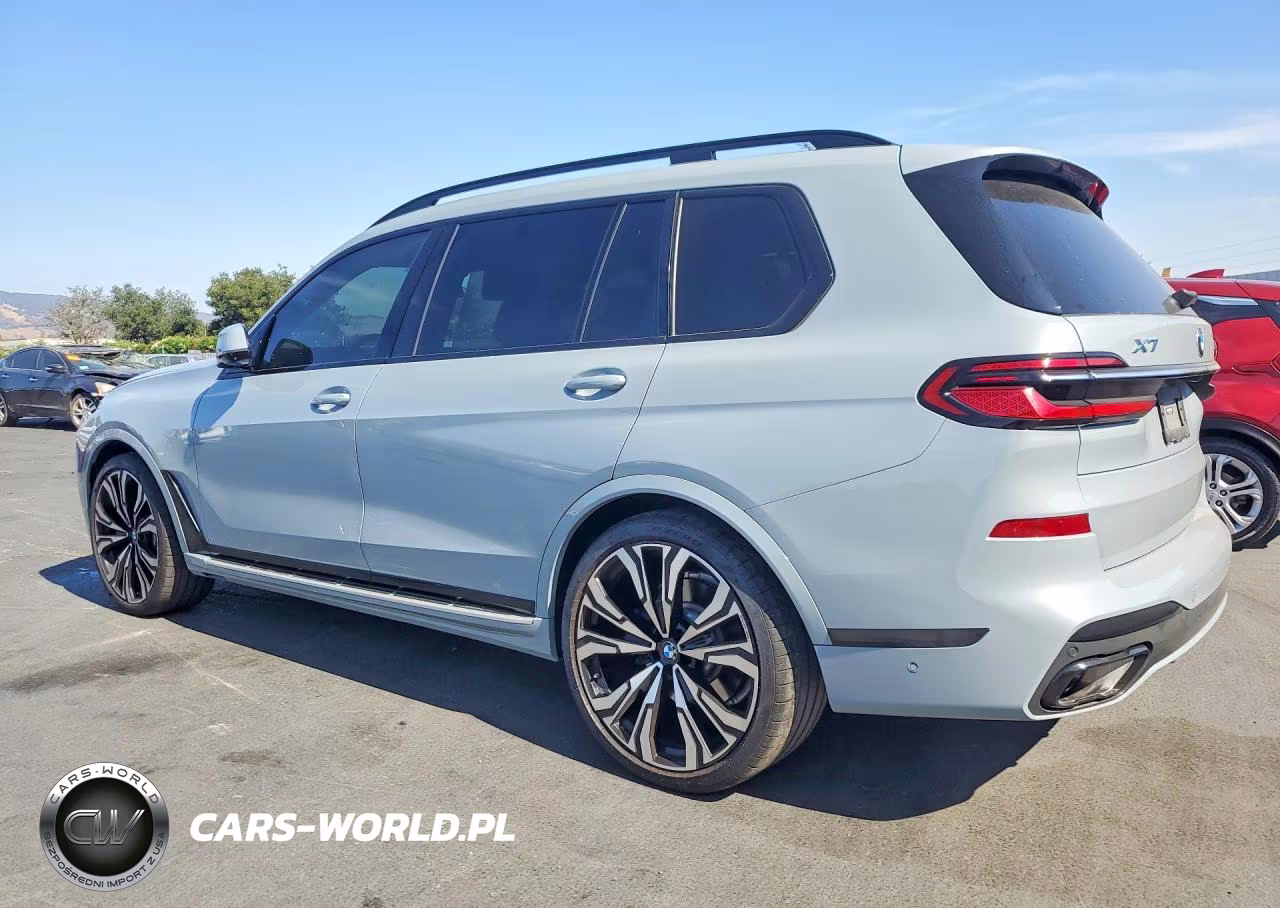 2023 BMW X7 xDrive40I VIN:5UX23EM09P9P65834 - 2