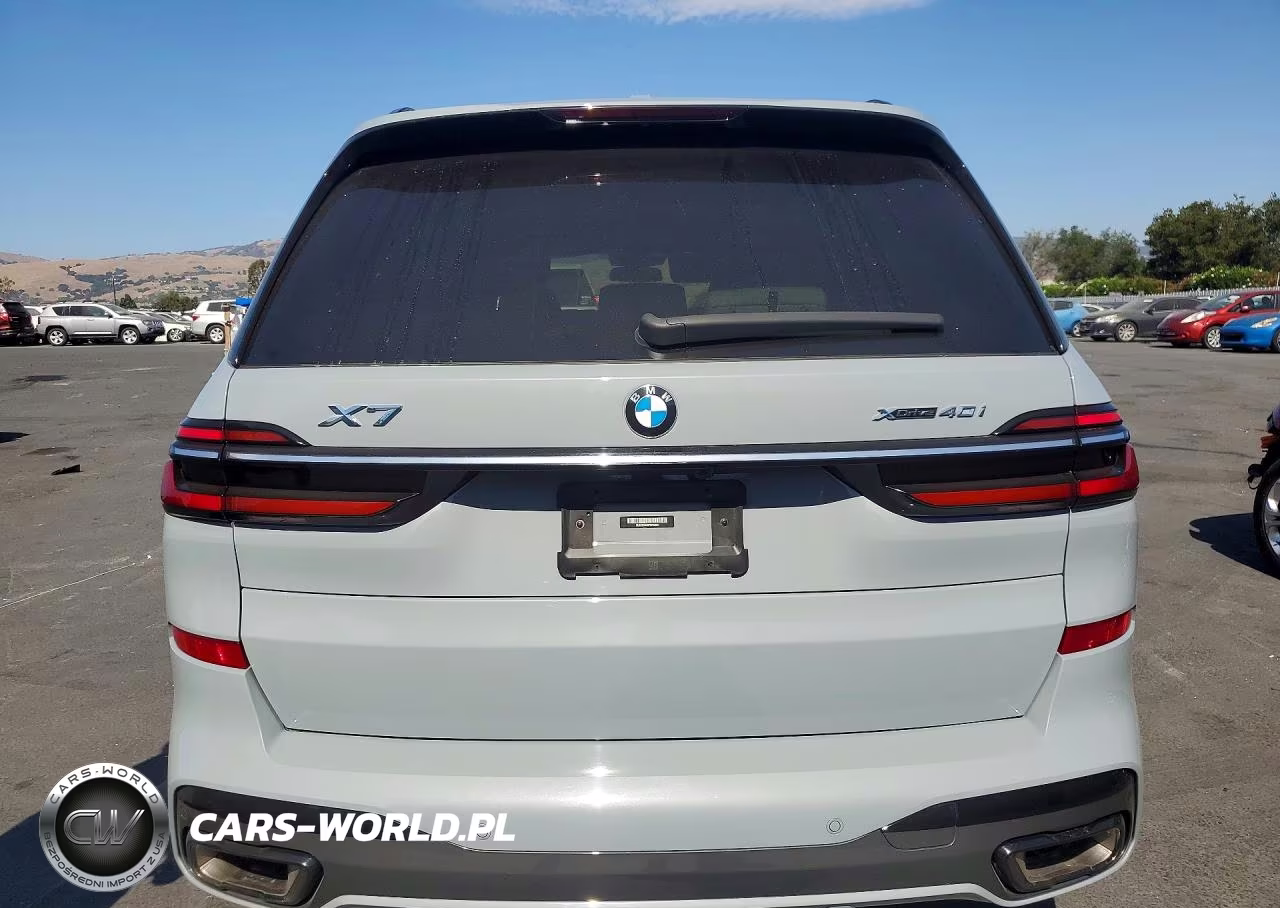 2023 BMW X7 xDrive40I VIN:5UX23EM09P9P65834 - 6