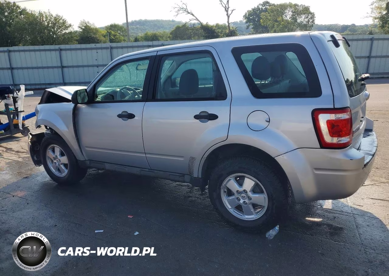 2011 Ford Escape Xls VIN:1FMCU0C75BKC21882 - 2