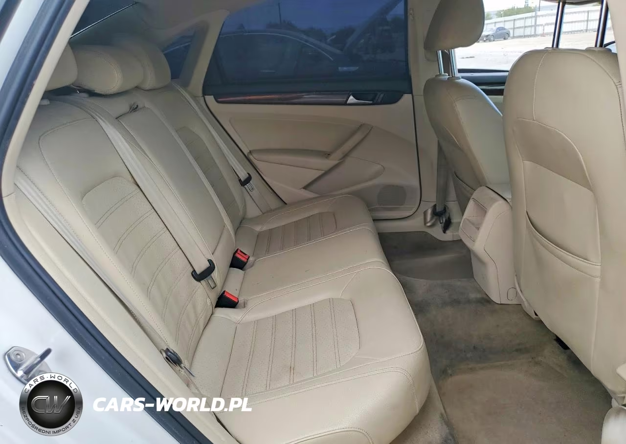 2012 Volkswagen Passat Sel VIN:1VWCP7A32CC060677 - 10