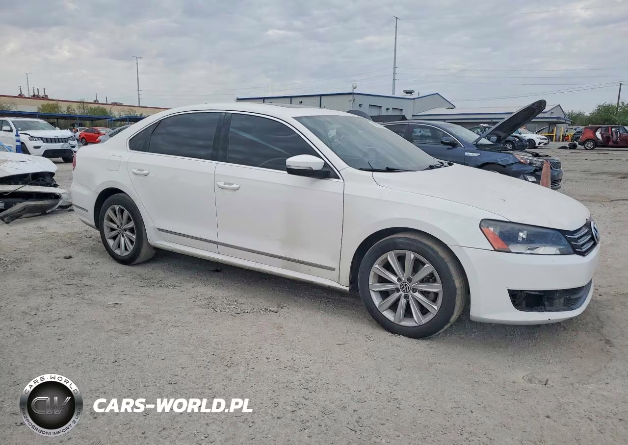 2012 Volkswagen Passat Sel VIN:1VWCP7A32CC060677 - 4