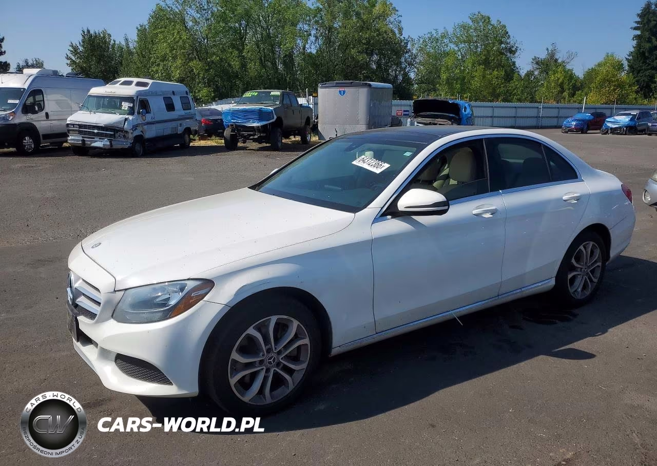 2017 Mercedes-Benz C 300 4Matic – zdjęcie 1 z 12