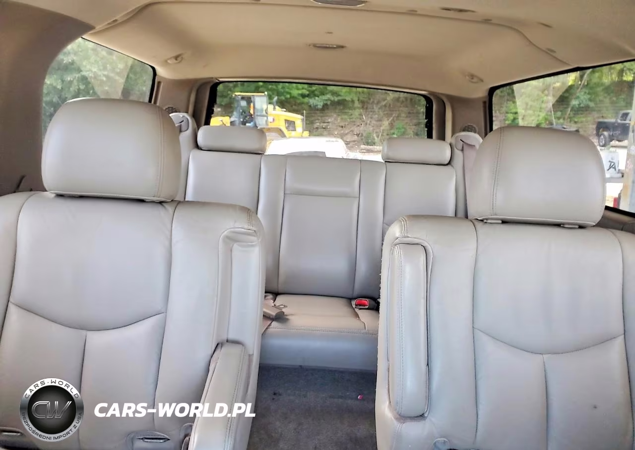 2003 Chevrolet Suburban K1500 VIN:3GNFK16Z23G170707 - 10