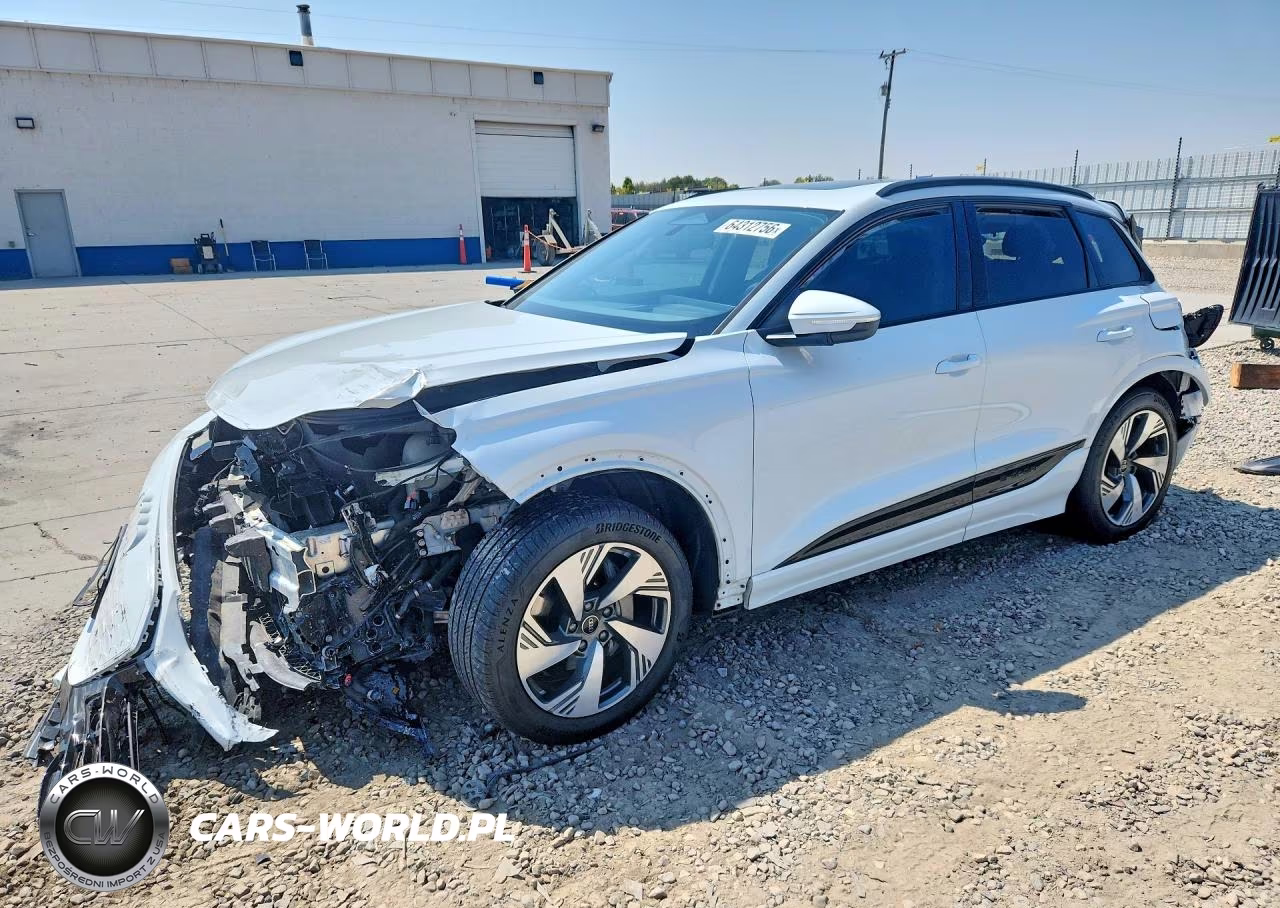 2025 Audi Q6 E-Tron Premium Plus – zdjęcie 1 z 14