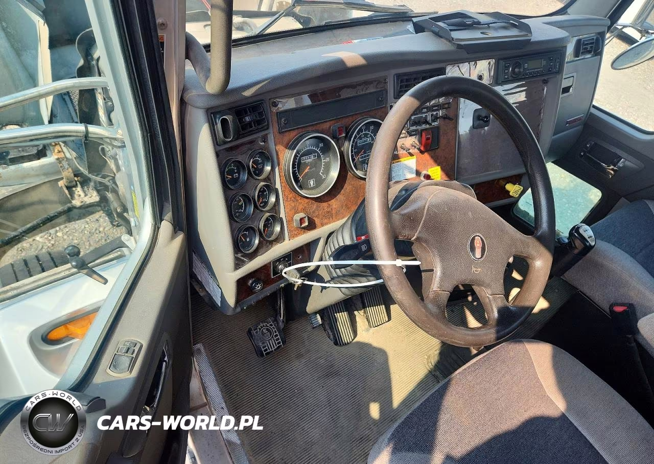 2007 Kenworth Construction T300 VIN:2NKMHD6X97M204393 - 8