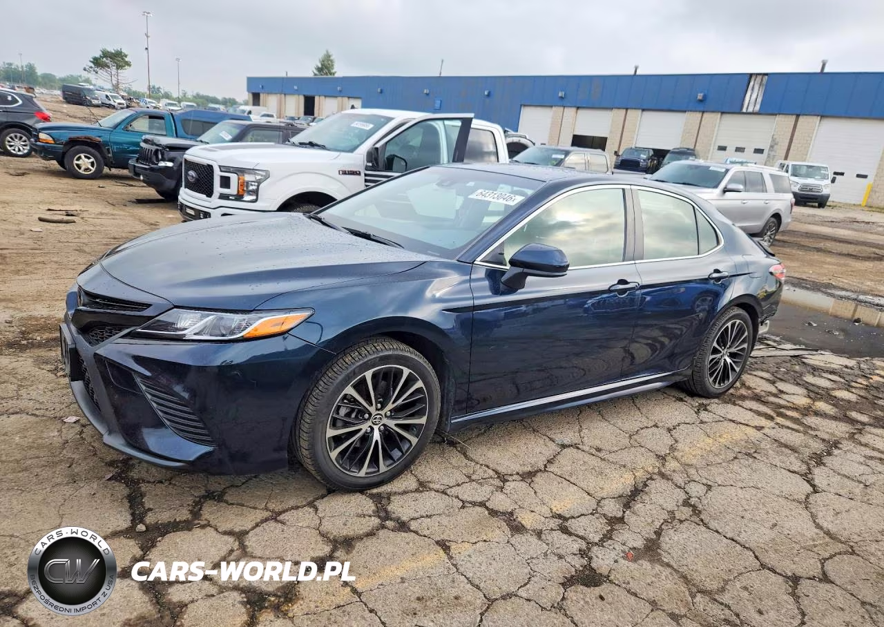 2018 Toyota Camry Se – zdjęcie 1 z 12