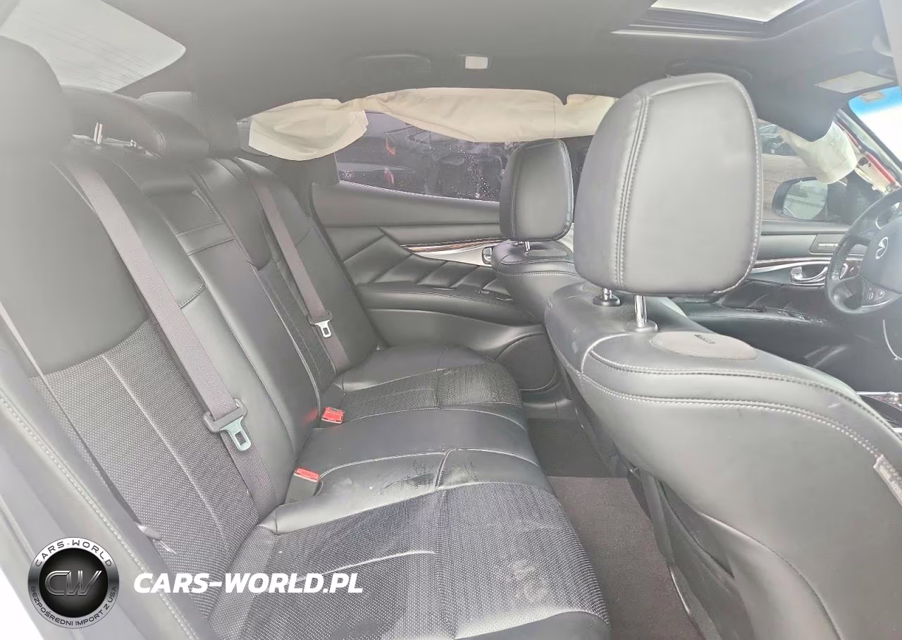 2018 Infiniti Q70 5.6 Luxe VIN:JN1AY1AR3JM120002 - 10