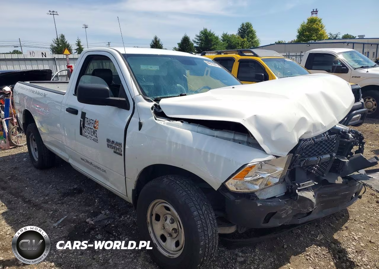 2022 Ram 1500 Classic Tradesman VIN:3C6JR6DG9NG233938 - 4