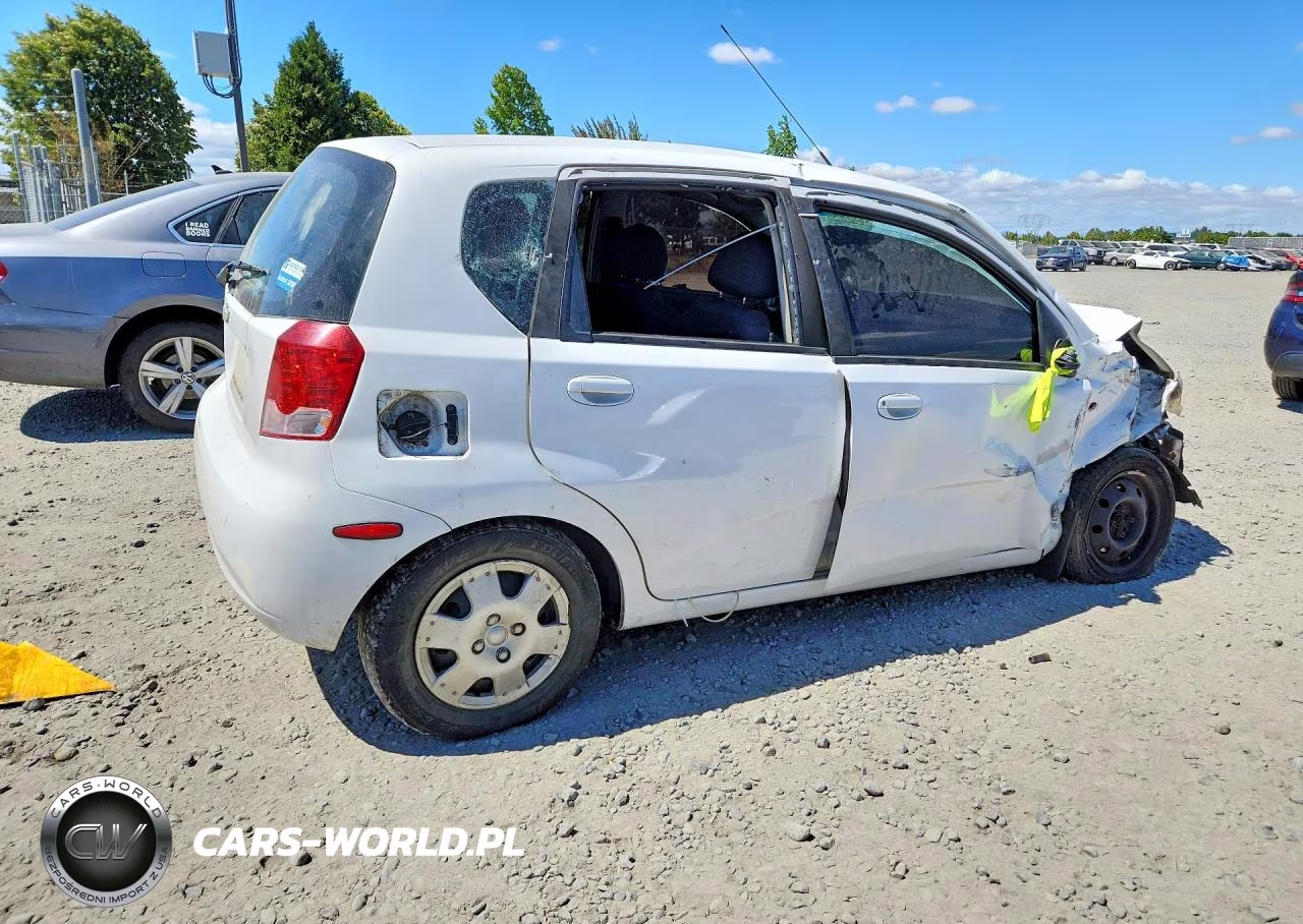 2008 Chevrolet Aveo Base VIN:KL1TD66608B256131 - 3