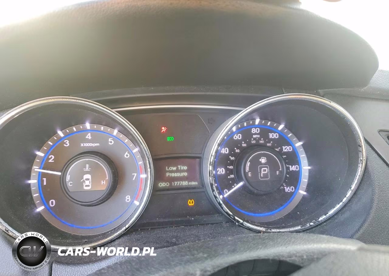 2014 Hyundai Sonata Gls VIN:5NPEB4AC4EH840342 - 9