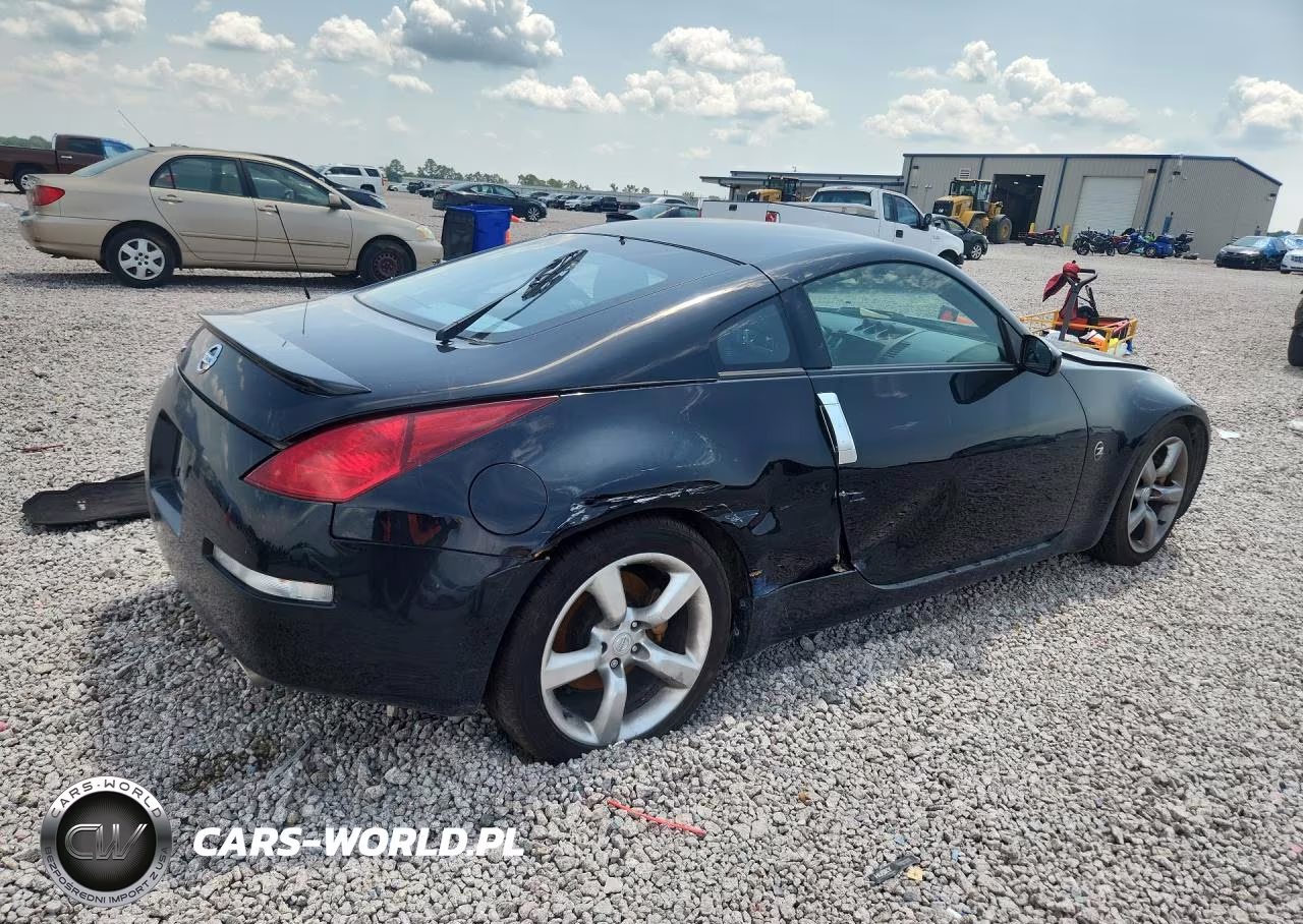 2005 Nissan 350Z Base VIN:JN1AZ34D15M606404 - 3