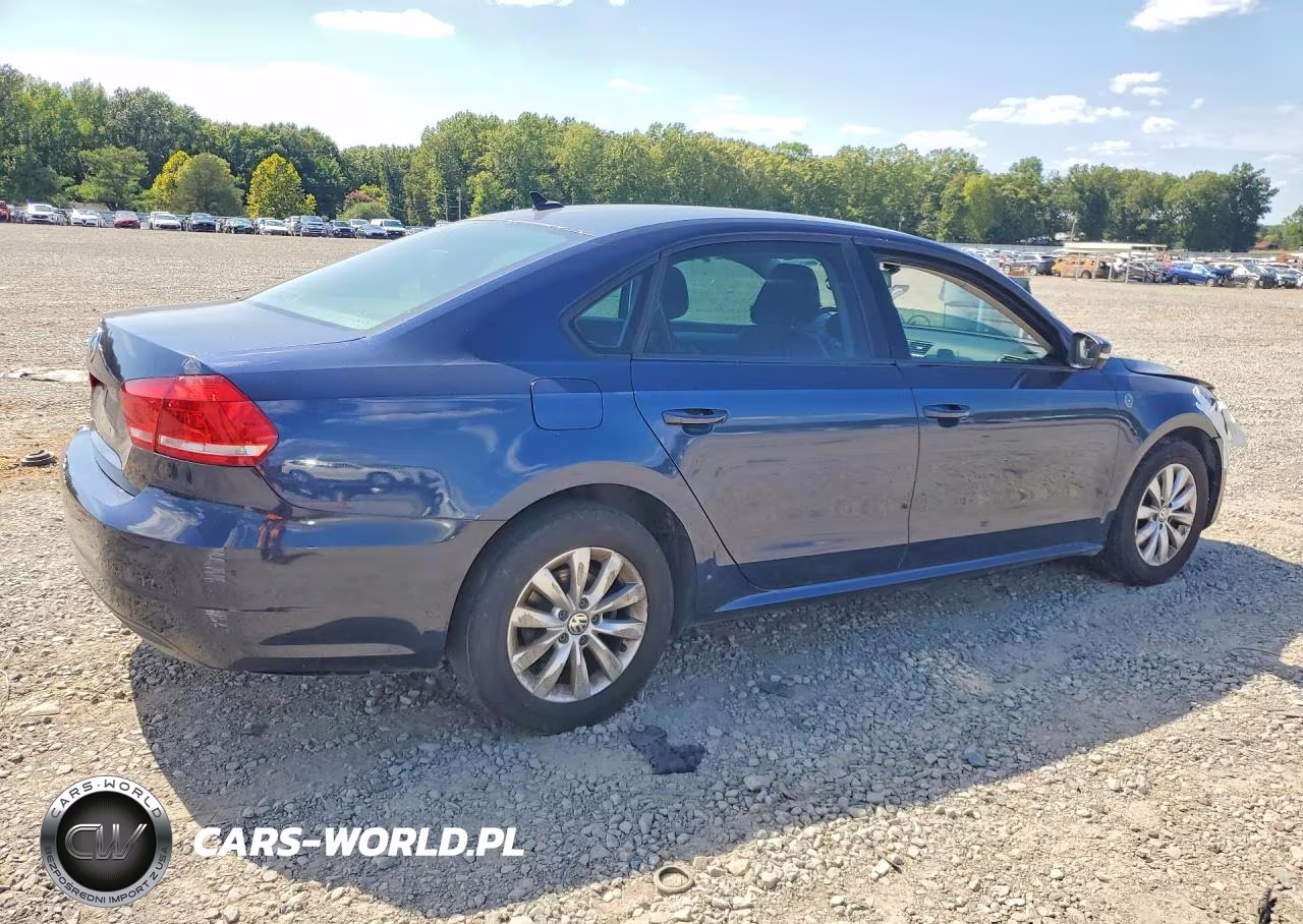 2015 Volkswagen Passat S VIN:1VWAT7A32FC031901 - 3