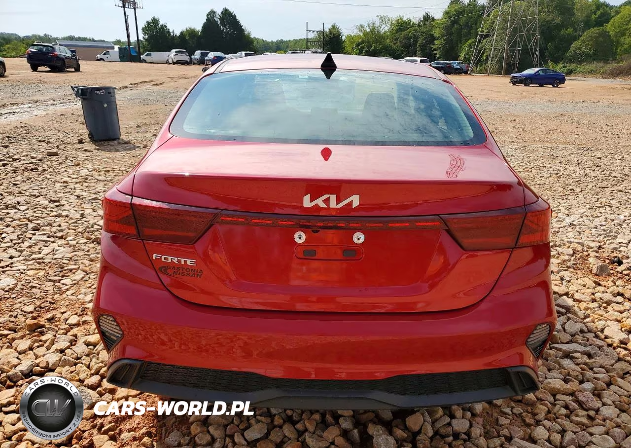 2022 Kia Forte Lxs VIN:3KPF24AD4NE447913 - 6