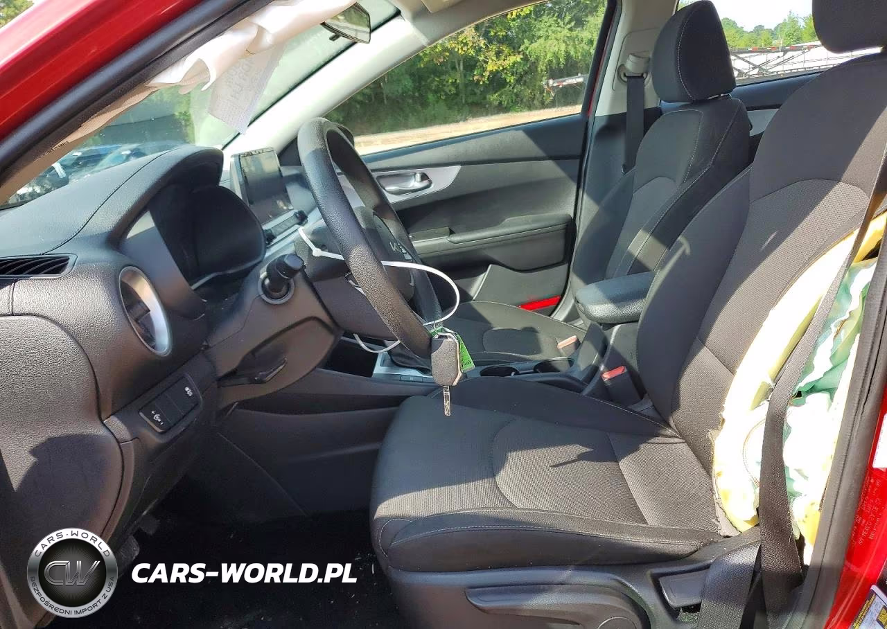 2022 Kia Forte Lxs VIN:3KPF24AD4NE447913 - 7