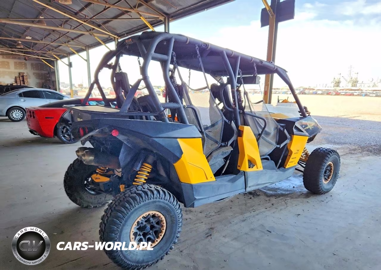 2014 Can-Am Maverick X Utility Vehicle VIN:3JBPNLP13EJ000504 - 4