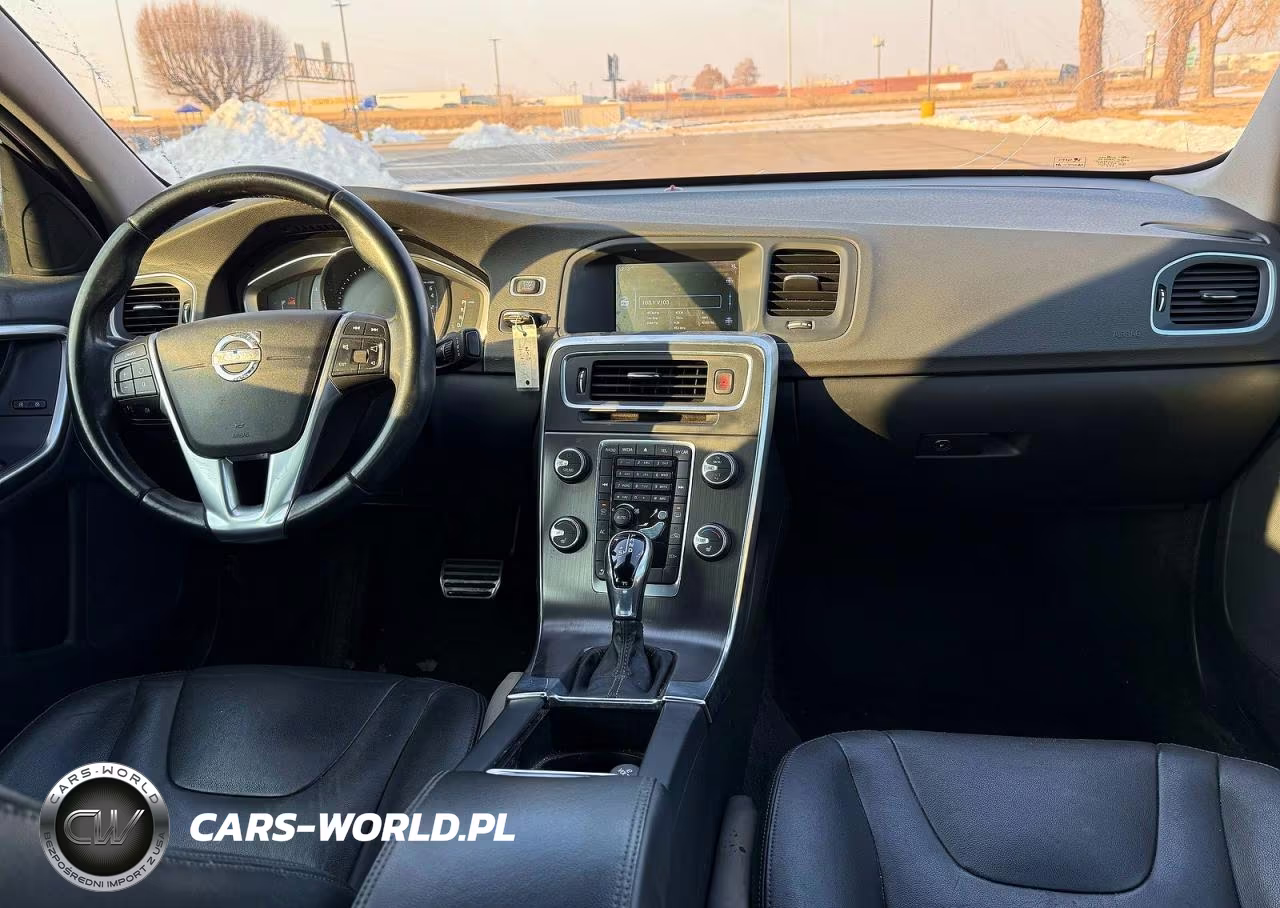 2015 Volvo S60 Premier VIN:YV140MFB3F1308889 - 9