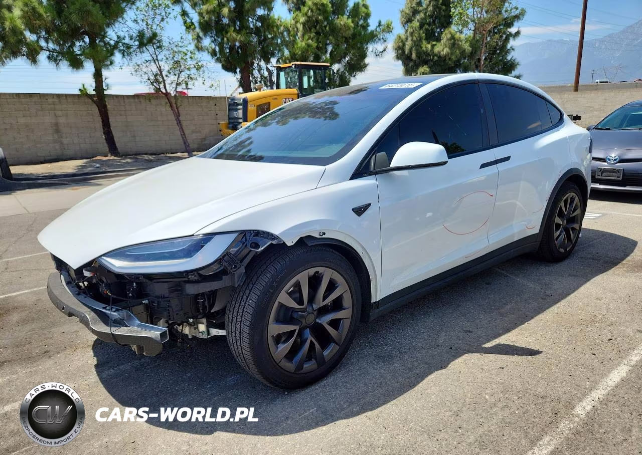 2023 Tesla Model X – zdjęcie 1 z 13