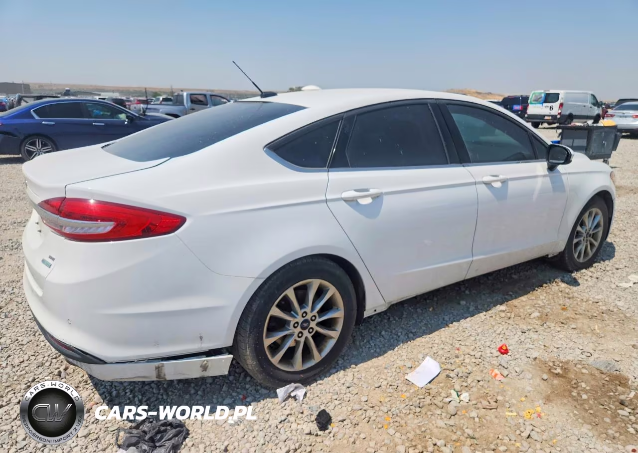 2017 Ford Fusion Se VIN:3FA6P0HD1HR145532 - 3