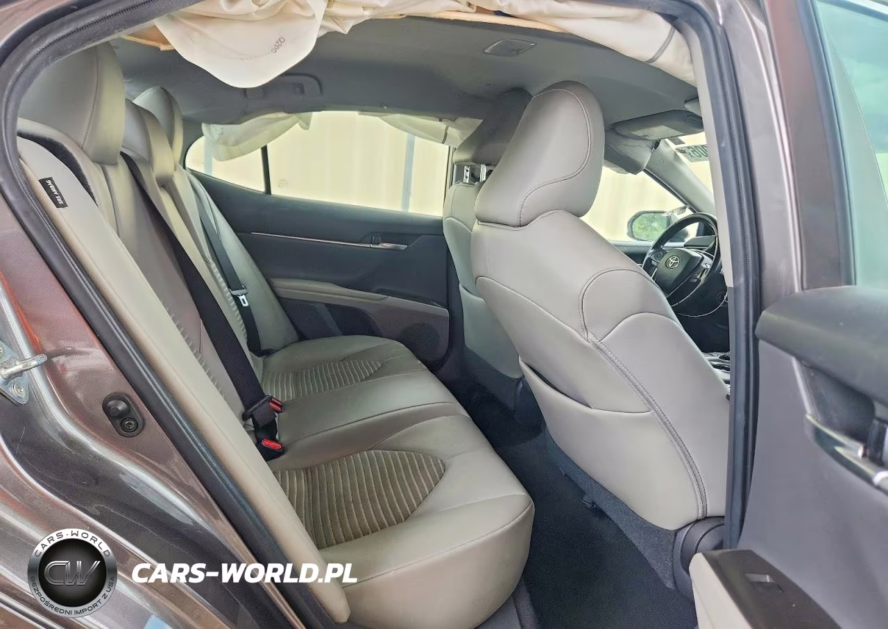 2021 Toyota Camry Se VIN:4T1G11AK9MU466599 - 10