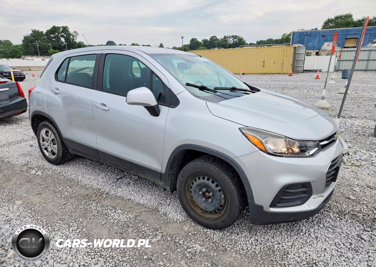 2018 Chevrolet Trax Ls VIN:3GNCJKSB5JL172735 - 4