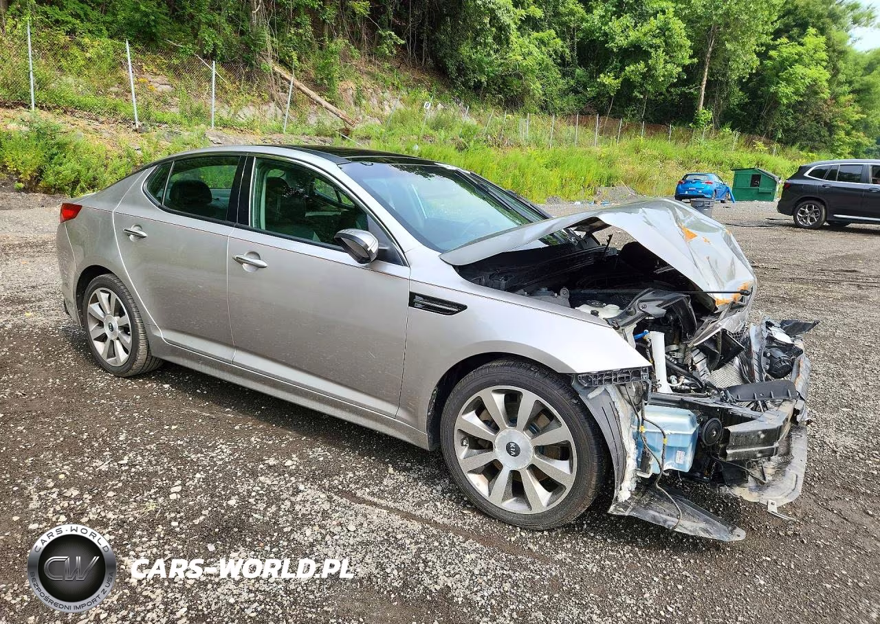 2013 Kia Optima Sx VIN:5XXGR4A61DG243156 - 4