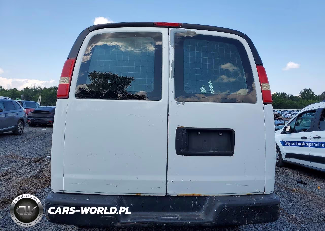 2009 Chevrolet Express G2500 VIN:1GCGG25C591102684 - 6