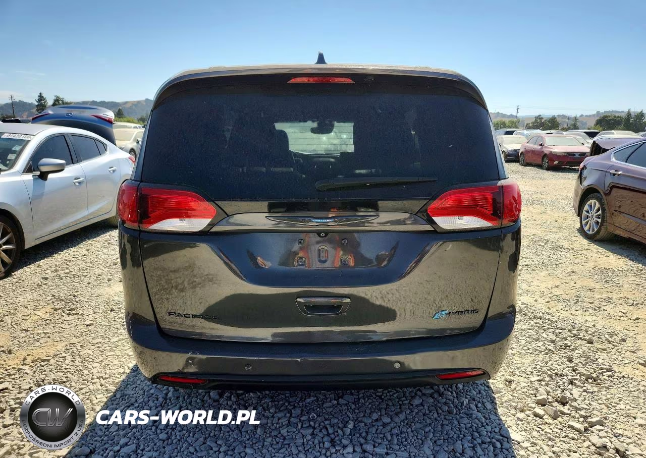 2019 Chrysler Pacifica Hybrid Limited VIN:2C4RC1N73KR532989 - 6